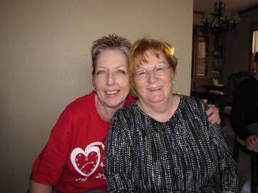 Mike's sisters: Laurie DaFonte and Sherry Cardejon