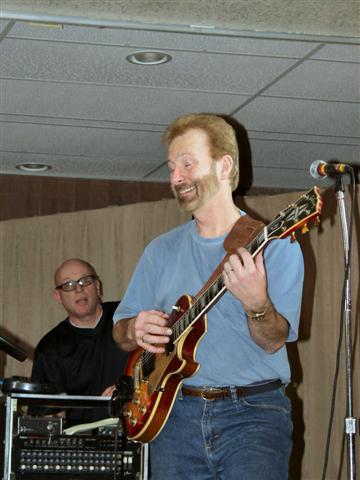 Michael Fiddick on guitar & Gary Todd on drums